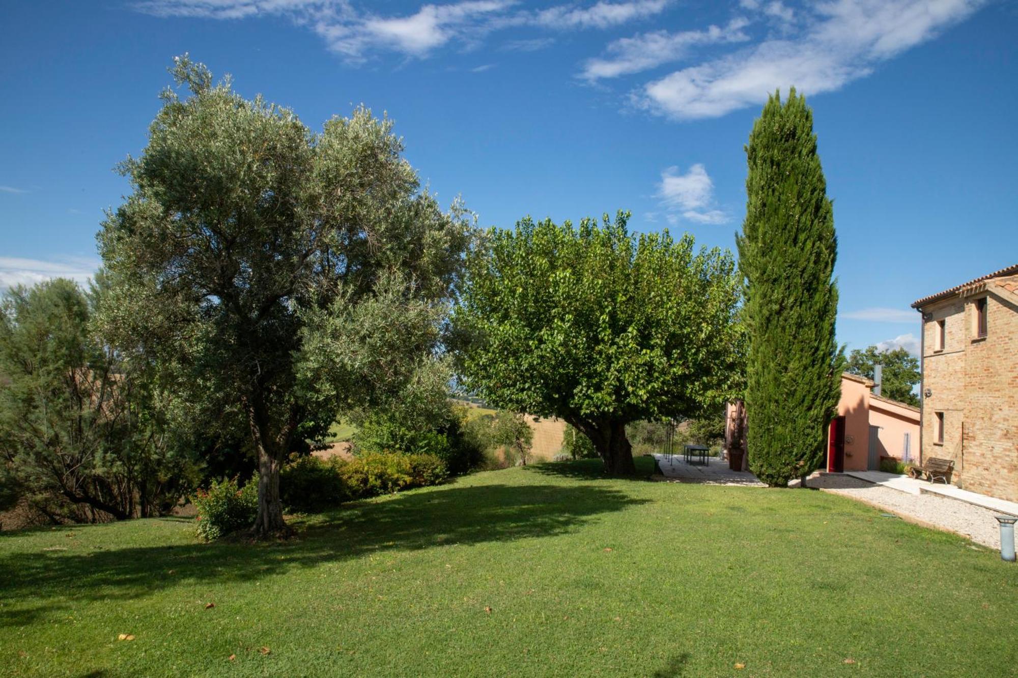 Casali Marchigiani - Ville Vacanza Private Con Piscina Ostra Екстер'єр фото