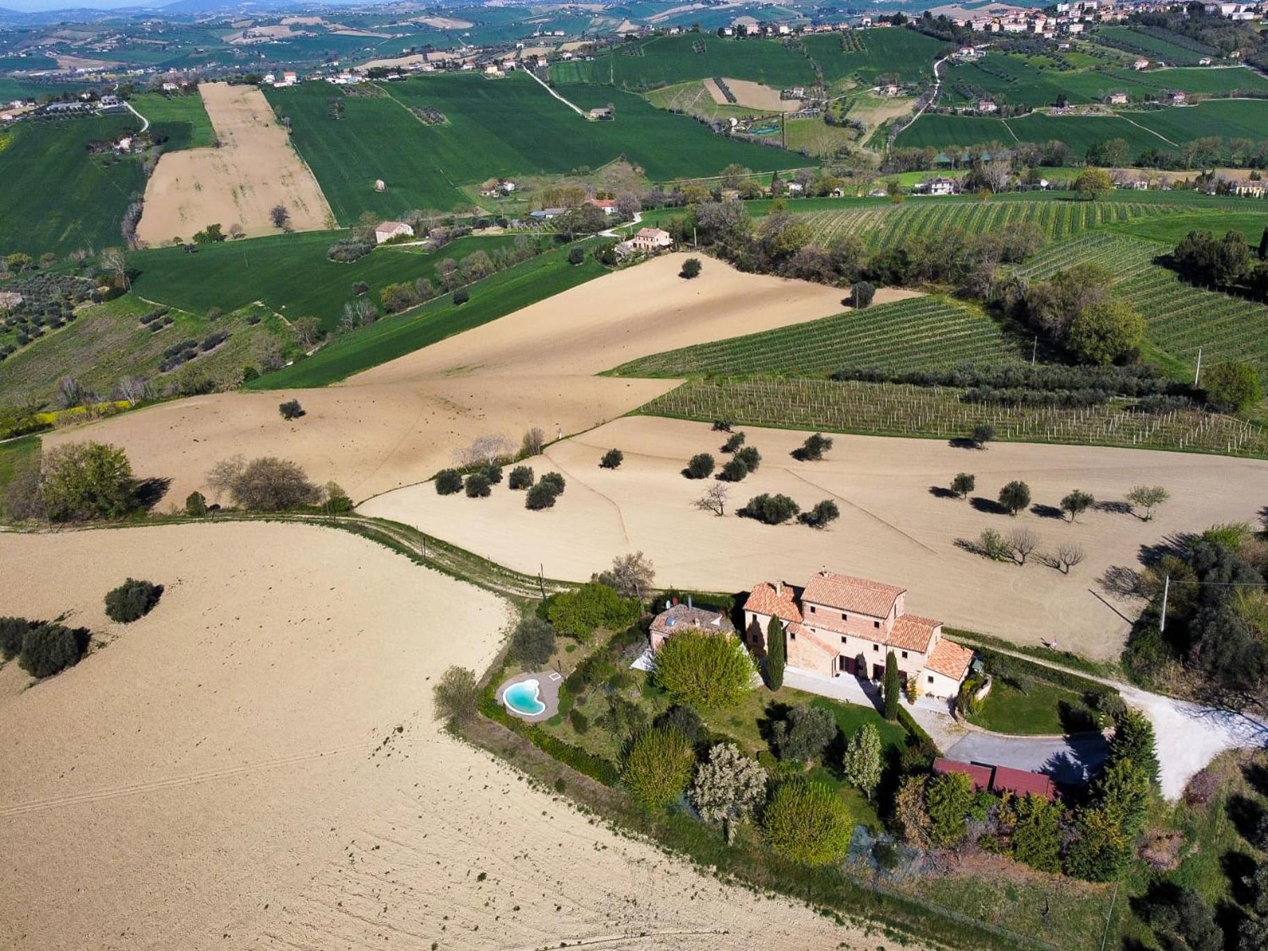 Casali Marchigiani - Ville Vacanza Private Con Piscina Ostra Екстер'єр фото